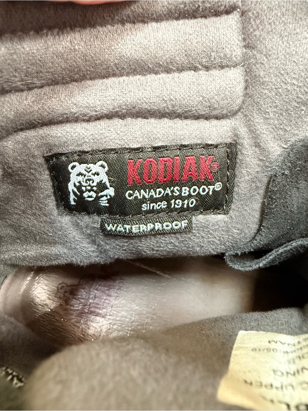 Kodiak Black with Red Laces, Waterproof & Sturdy Boot for Adventures & Fashion - Picture 7 of 9